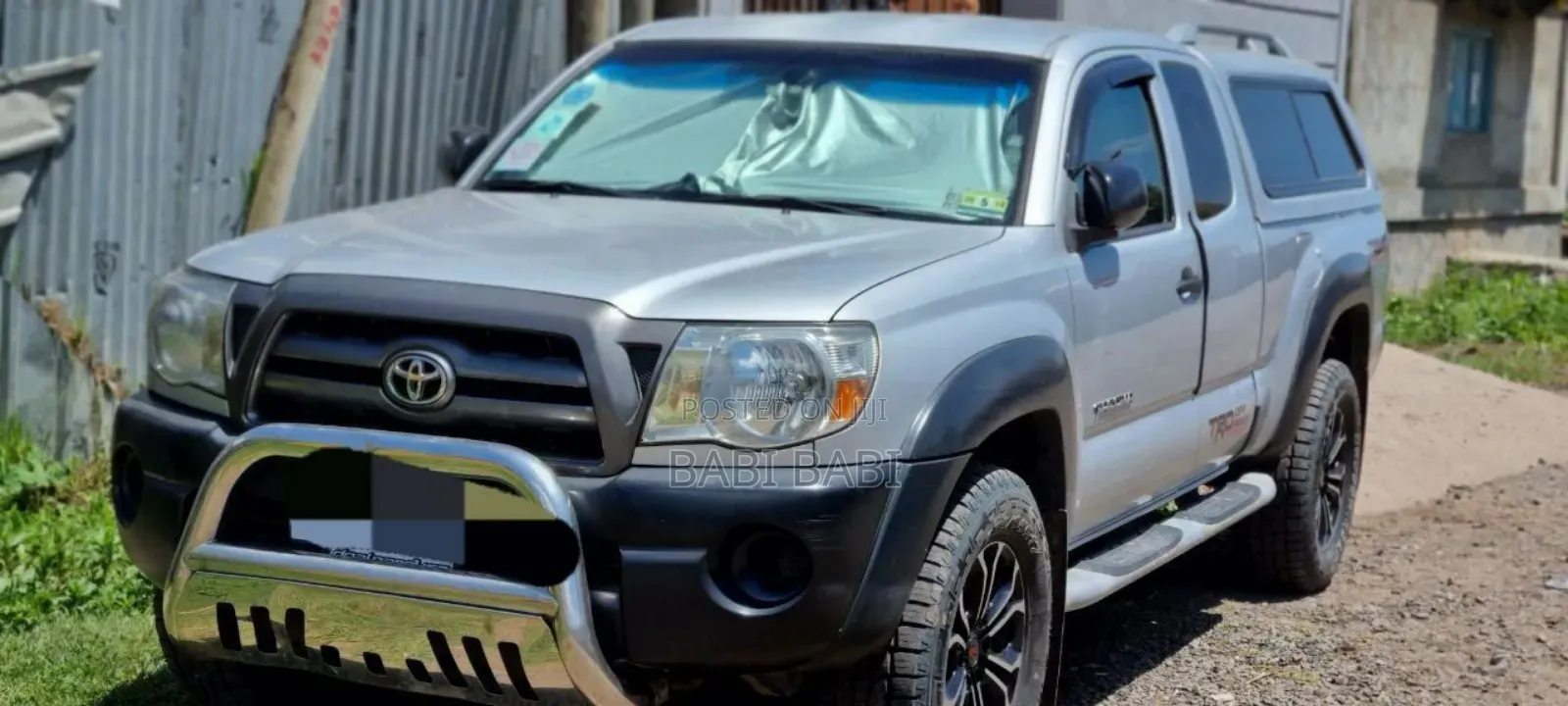 Toyota Tacoma 2010 Silver