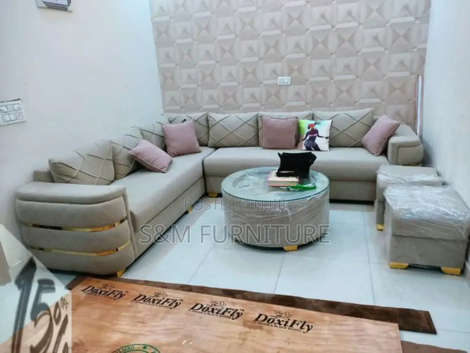 Cool L Shape Sofa With Table, 2 Boxes and Aluminium Legs.