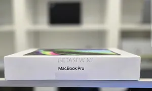 New Laptop Apple MacBook Pro 2022 M2 8GB Apple M1 Pro SSD 256GB