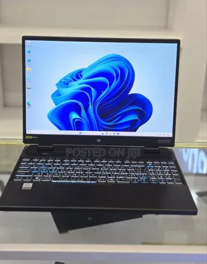 New Laptop Acer Predator Helios 300 16GB AMD Ryzen 5 SSD 1T