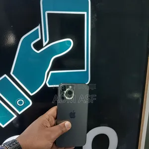 Photo - Apple iPhone 13 Pro Max 256 GB Gray