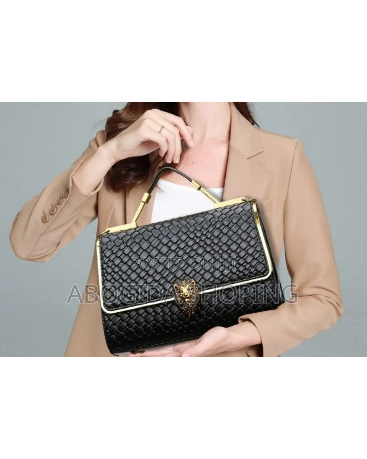 Experience Premium Quality and Timeless Design in Every Bag.