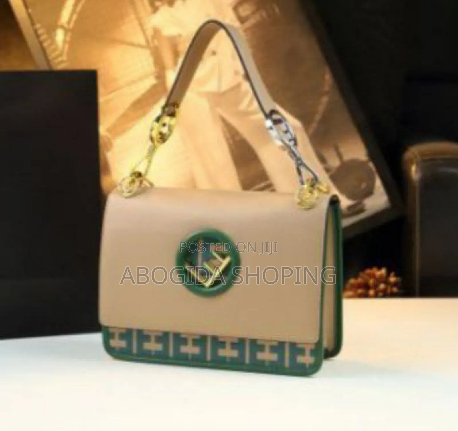 Own a Handbag That's Both Functional and Fashionable