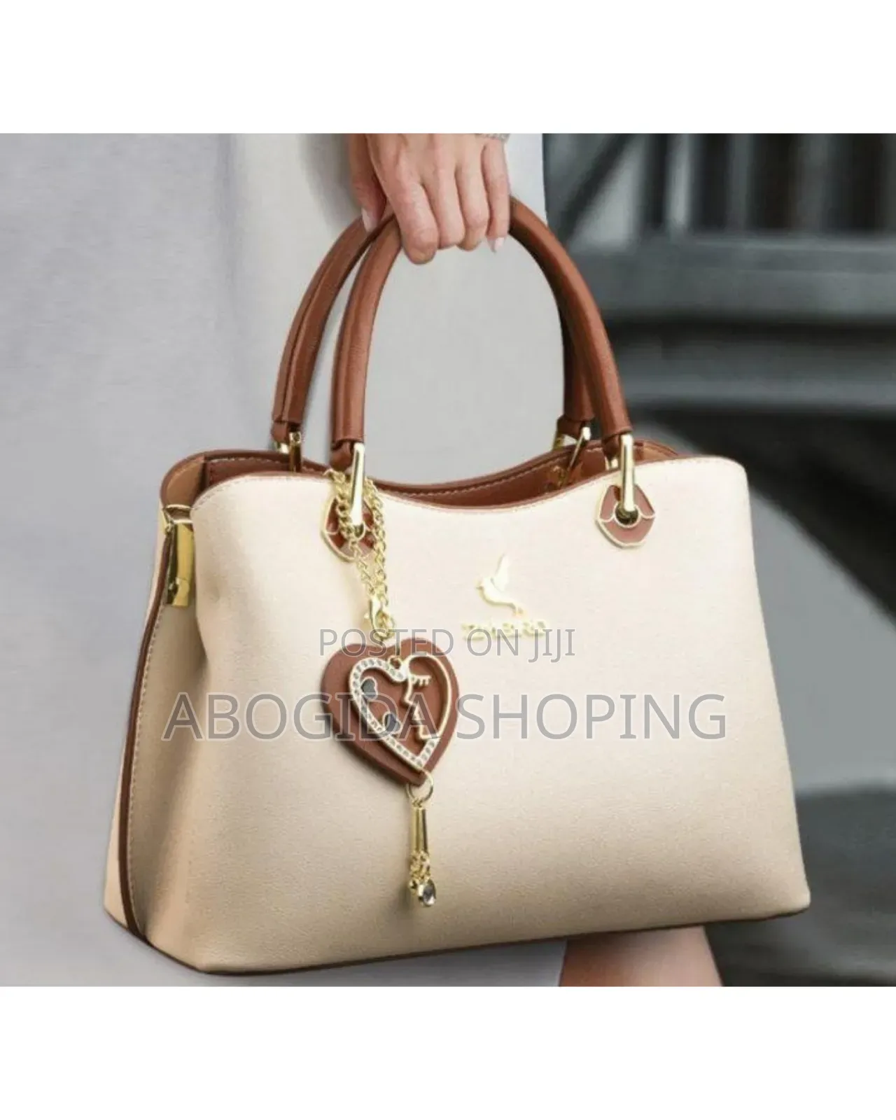 Experience Premium Quality and Timeless Design in Every Bag