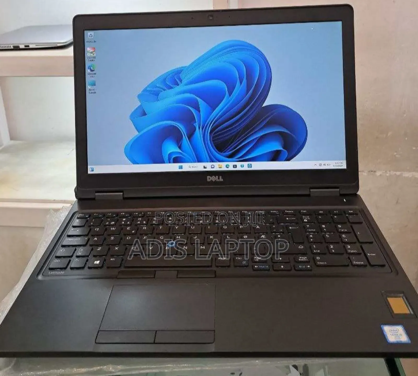 New Laptop Dell Latitude 15 5580 8GB Intel Core I5 SSD 512GB