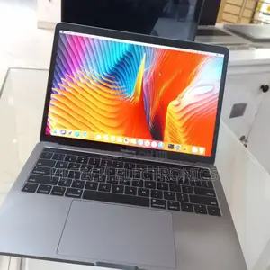 New Laptop Apple MacBook Pro 2018 8GB Intel Core I5 SSD 512GB