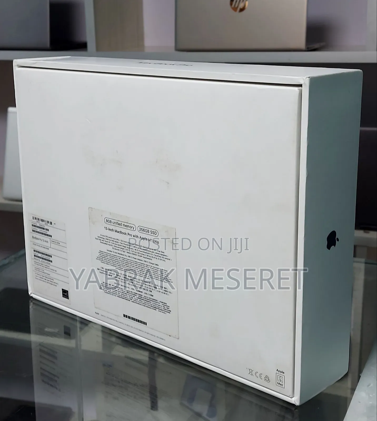 New Laptop Apple MacBook Pro 2020 M1 8GB Apple M1 Pro SSD 256GB