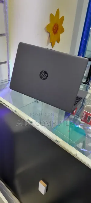 New Laptop HP Stream Notebook 8GB AMD Ryzen 5 SSD 256GB