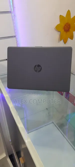 New Laptop HP Stream Notebook 8GB AMD Ryzen 5 SSD 256GB
