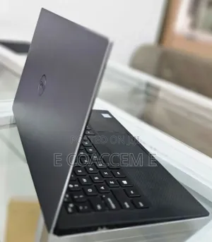 New Laptop Dell 8GB Intel Core I7 SSD 512GB