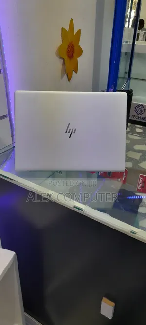 New Laptop HP EliteBook 840 G5 16GB Intel Core I5 SSD 512GB