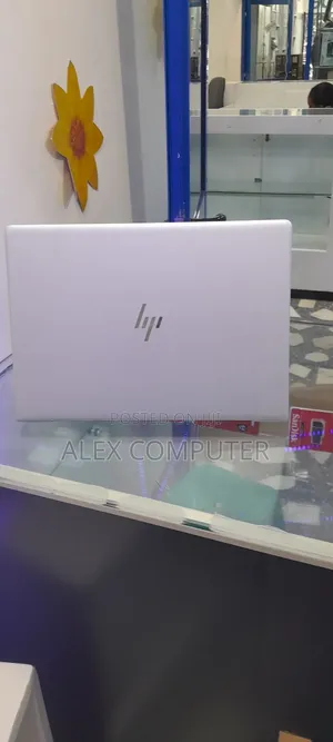 New Laptop HP EliteBook 840 G5 16GB Intel Core I7 SSD 512GB