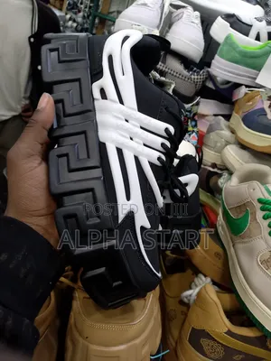 Photo - Versace High Quality Snaeaker for You