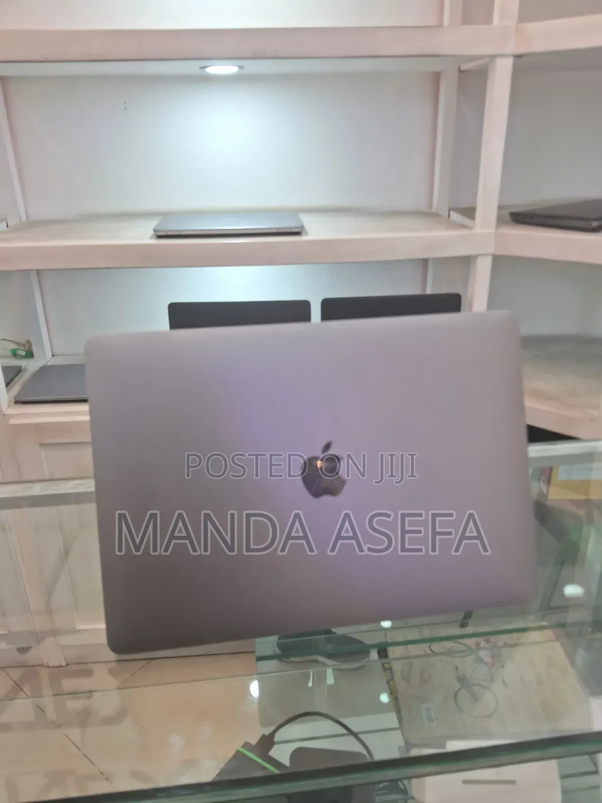 New Laptop Apple MacBook Air 2020 M1 8GB Apple M1 SSD 256GB