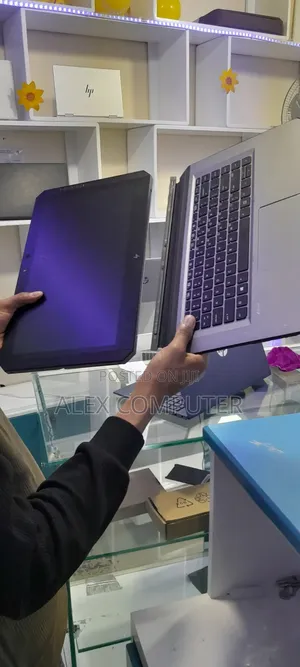 New Laptop HP ZBook Studio 32GB Intel Core I7 SSD 512GB