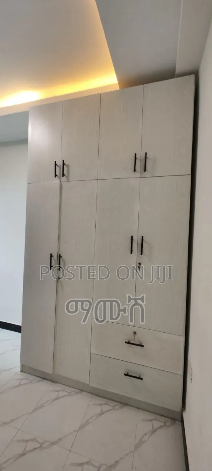 Furnished 3bdrm Condo in አያት 40/60 ኮንዶሚኒየም, Bole for sale