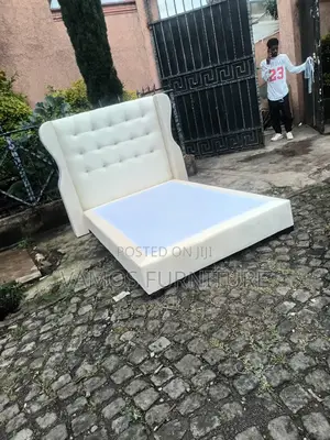 ዘመንኛ አልጋዎች