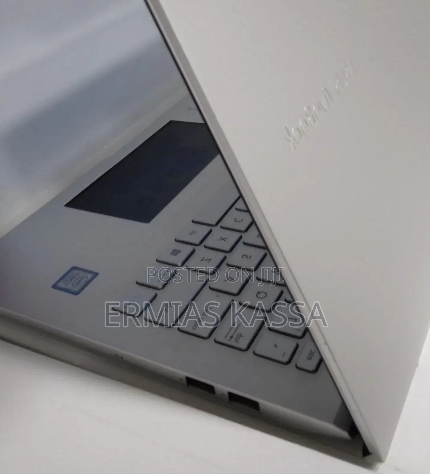 Laptop Asus VivoBook 15 X505BA 12GB Intel Core I5 SSD 512GB