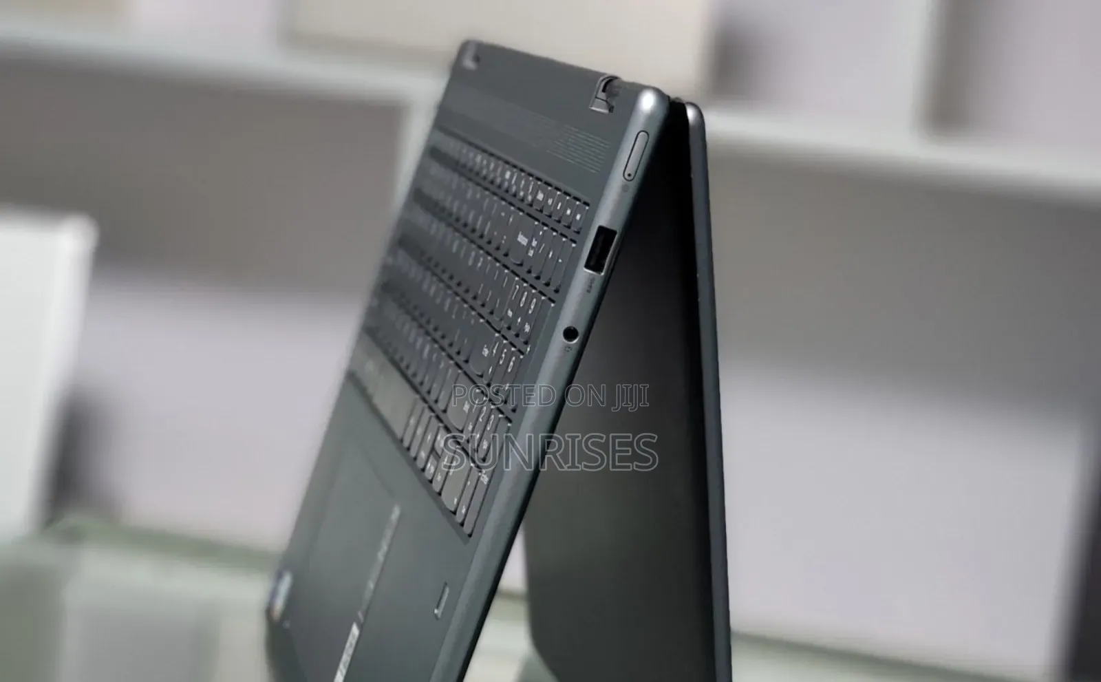 New Laptop Lenovo Yoga 9i 32GB Intel Core I7 SSD 1T