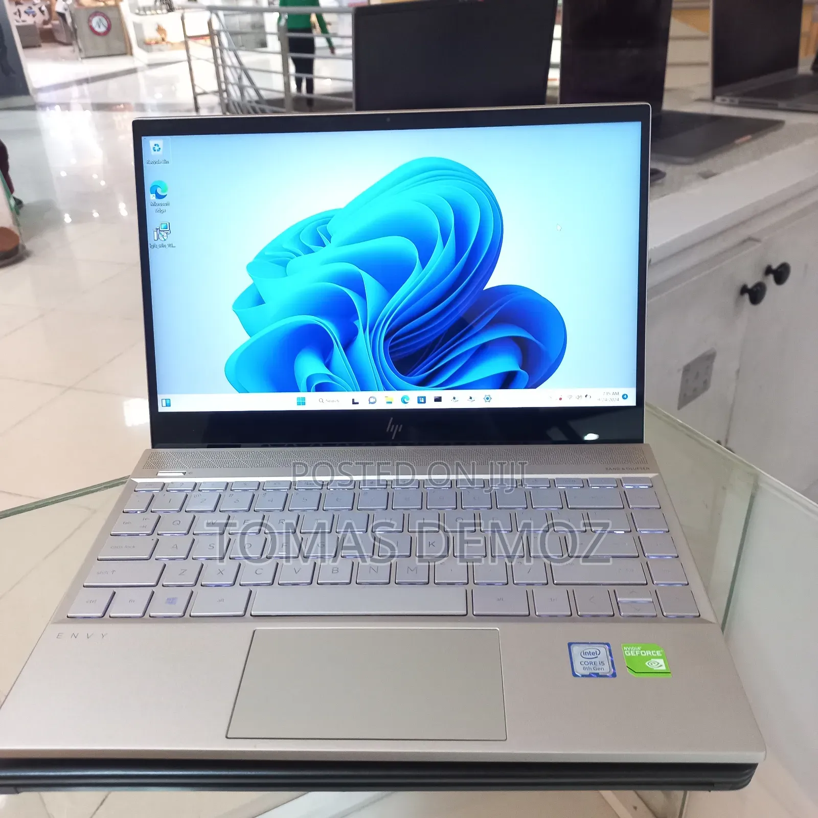 New Laptop HP Envy 13 8GB Intel Core I5 SSD 512GB