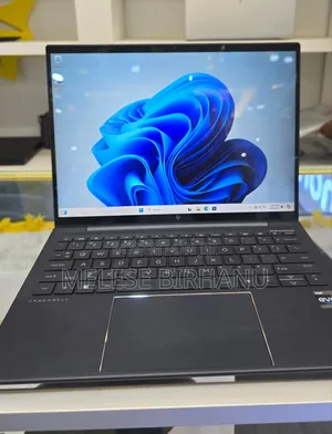 New Laptop HP Elite Dragonfly G4 16GB Intel Core I7 SSD 512GB