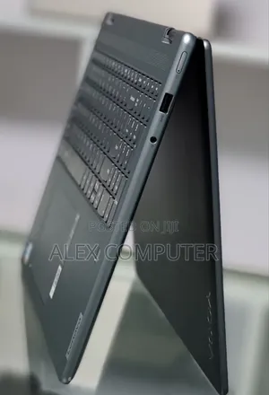 Photo - New Laptop Lenovo Yoga 9i 32GB Intel Core I7 SSD 1T