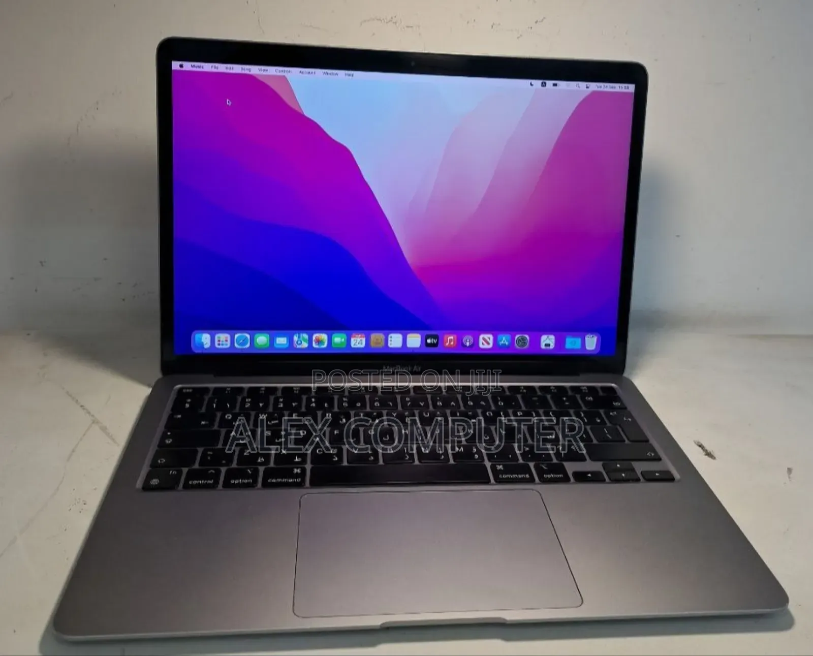 New Laptop Apple MacBook Air 2020 M1 8GB Apple M1 SSD 256GB