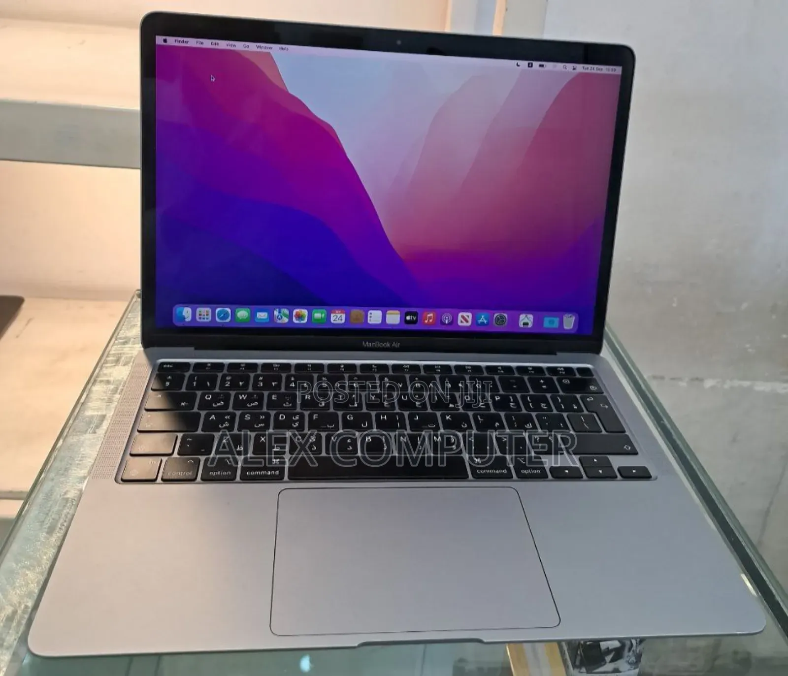 New Laptop Apple MacBook Air 2020 M1 8GB Apple M1 SSD 256GB