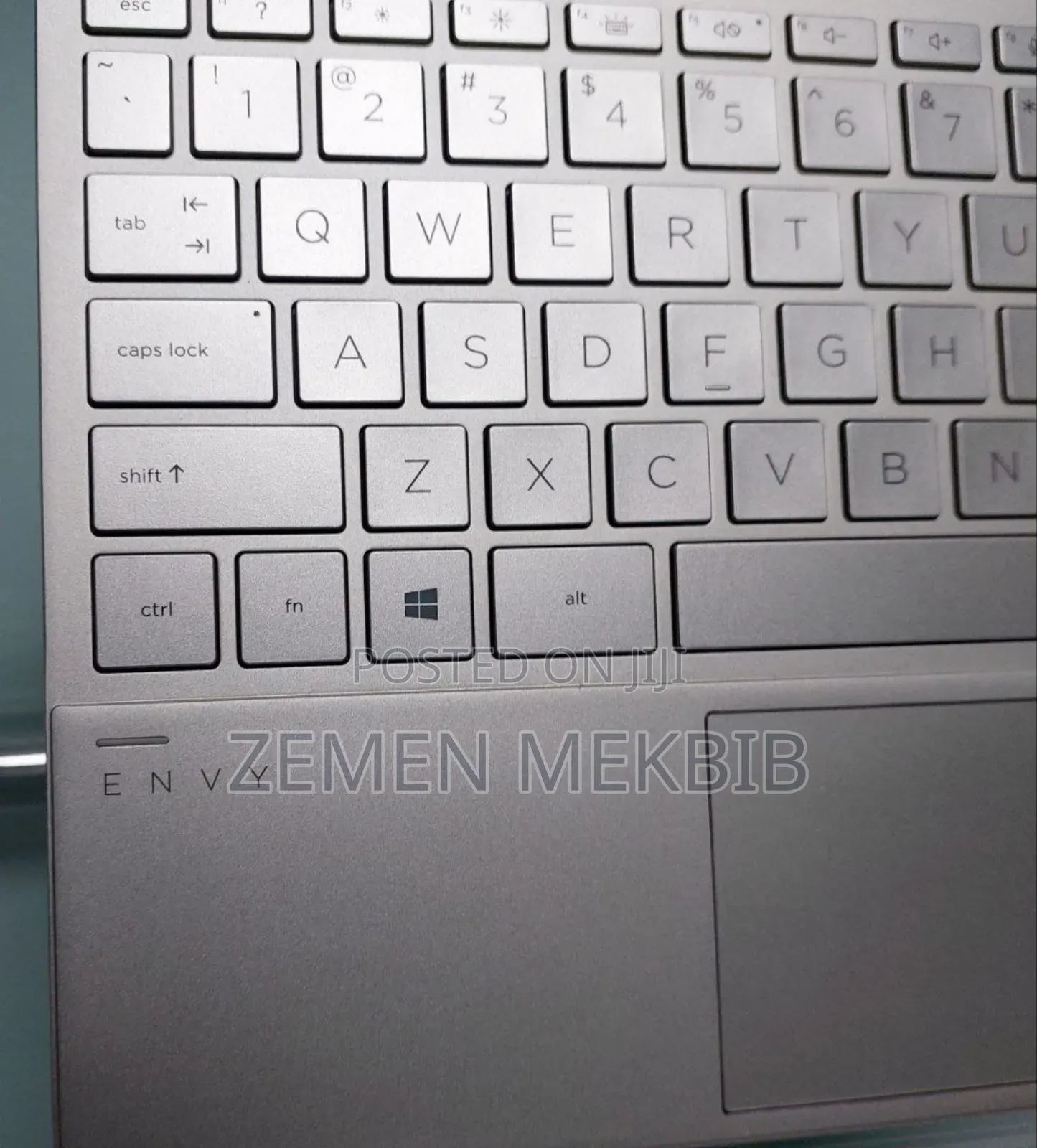 New Laptop HP Envy X360 8GB Intel Core I7 SSD 1T