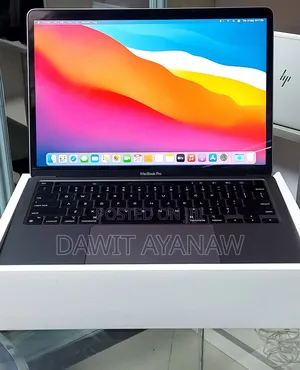 New Laptop Apple MacBook Pro 2021 M1 8GB Apple M1 SSD 256GB