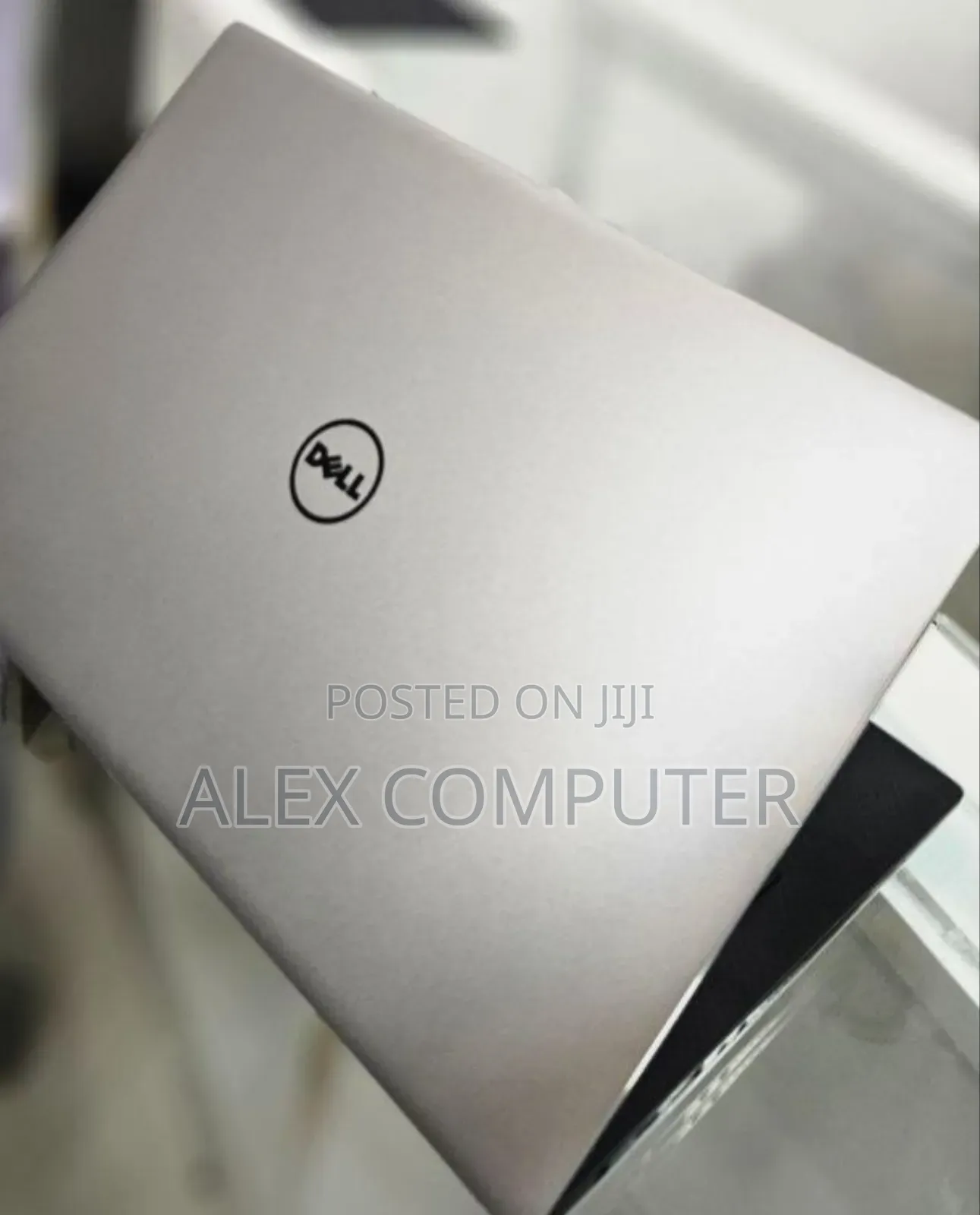 New Laptop Dell XPS 13 8GB Intel Core I7 SSD 512GB