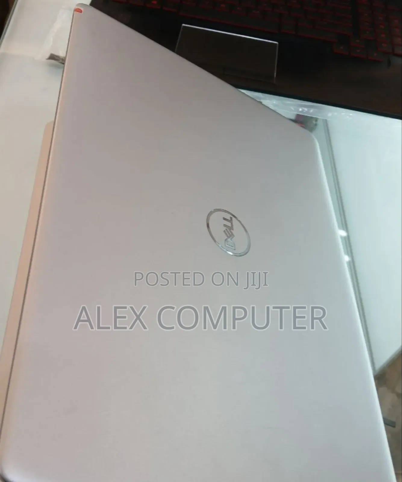 New Laptop Dell Inspiron 15 8GB Intel Core I5 SSD 512GB