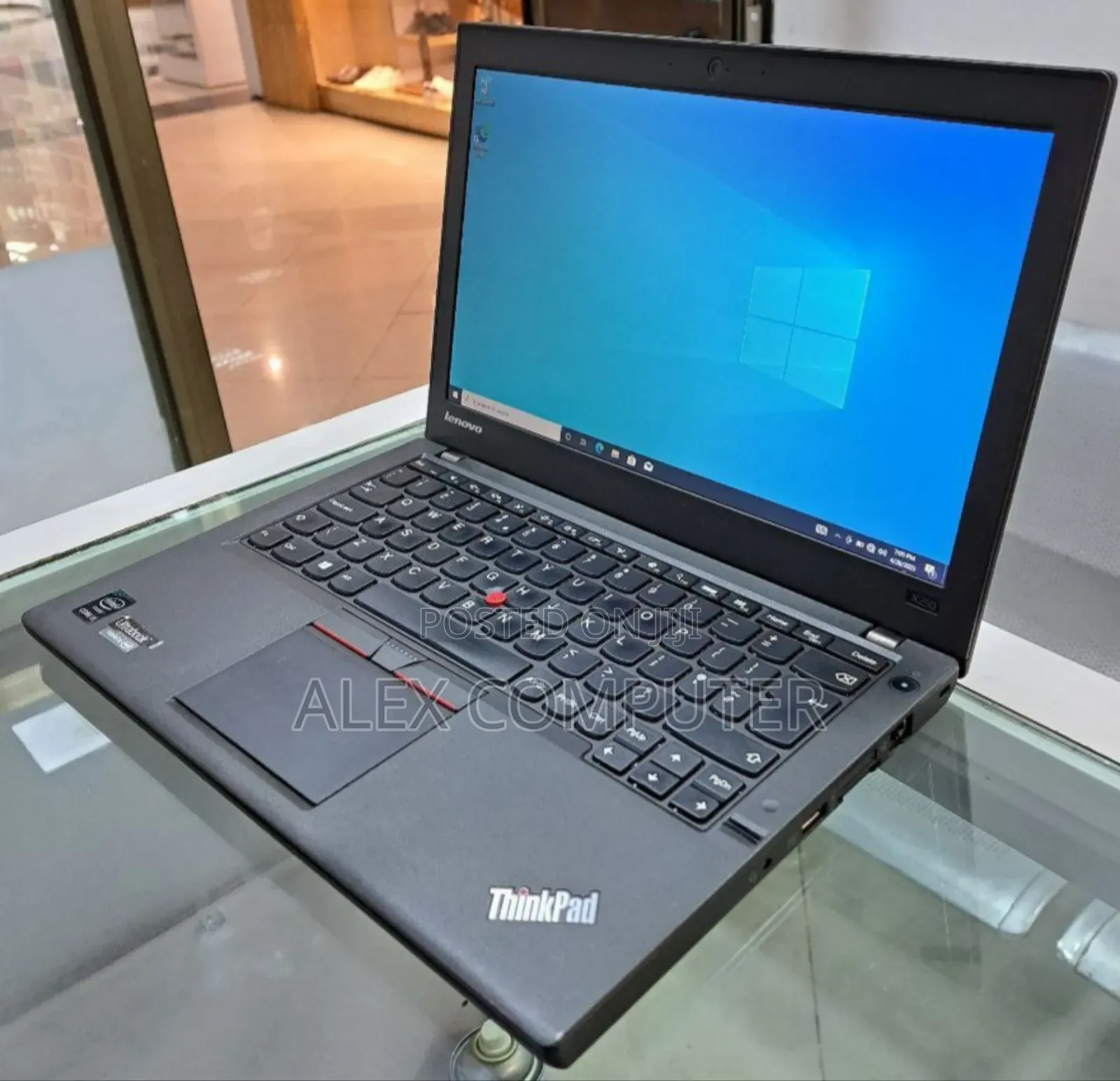 New Laptop Lenovo ThinkPad X250 4GB Intel Core I5 SSD 256GB