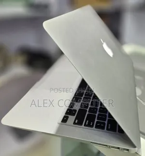 Photo - New Laptop Apple MacBook Air 2017 8GB Intel Core I5 SSD 128GB