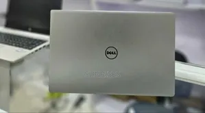 New Laptop Dell XPS 13 8GB Intel Core I7 SSD 512GB