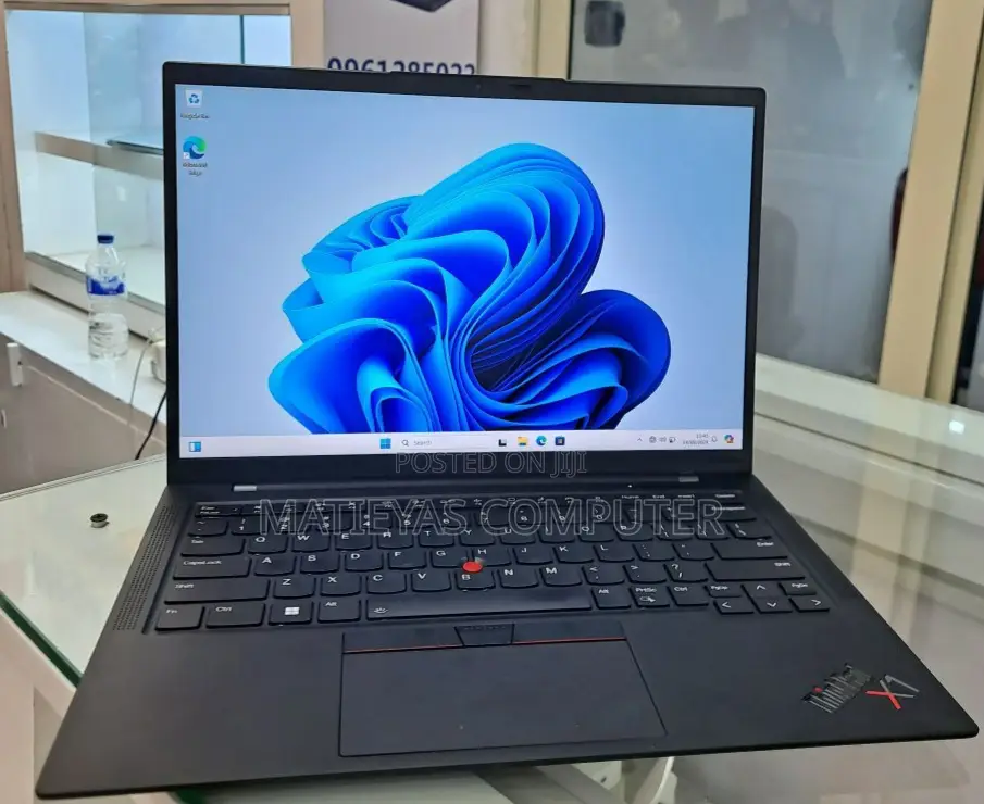 New Laptop Lenovo ThinkPad X1 Carbon 16GB Intel Core I7 SSD 512GB