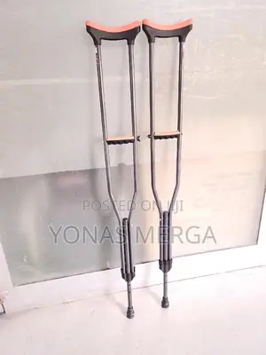 Photo - Crutches፳፩crutches፴፪crutches፵፫crunch፶፬cranch፷፭crutches፸፮ክራች