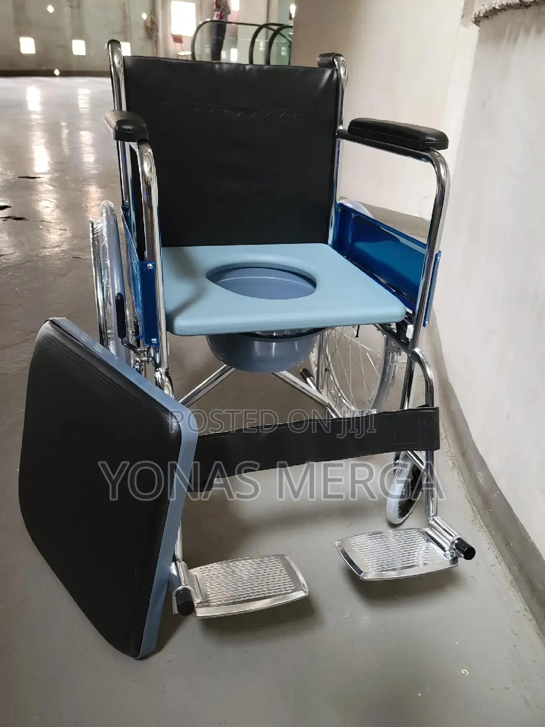 Toilet Wheelchair፸፹wheelchair፲፲፲wheelchair፴፪፩wheelchair፮ዊልቼር