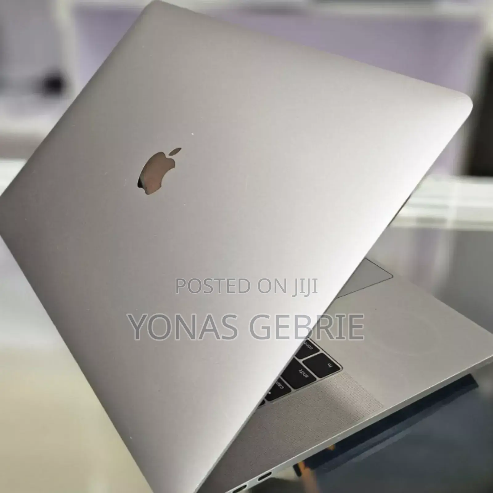 New Laptop Apple MacBook 2016 16GB Intel Core I7 SSD 256GB