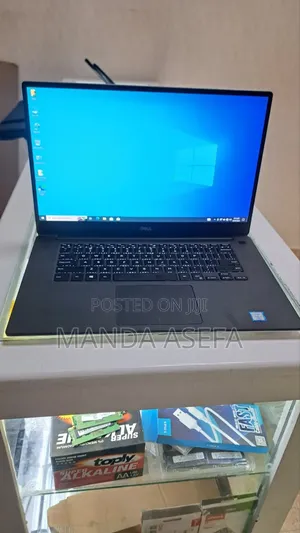 Photo - New Laptop Dell 32GB Intel Core I7 SSD 512GB