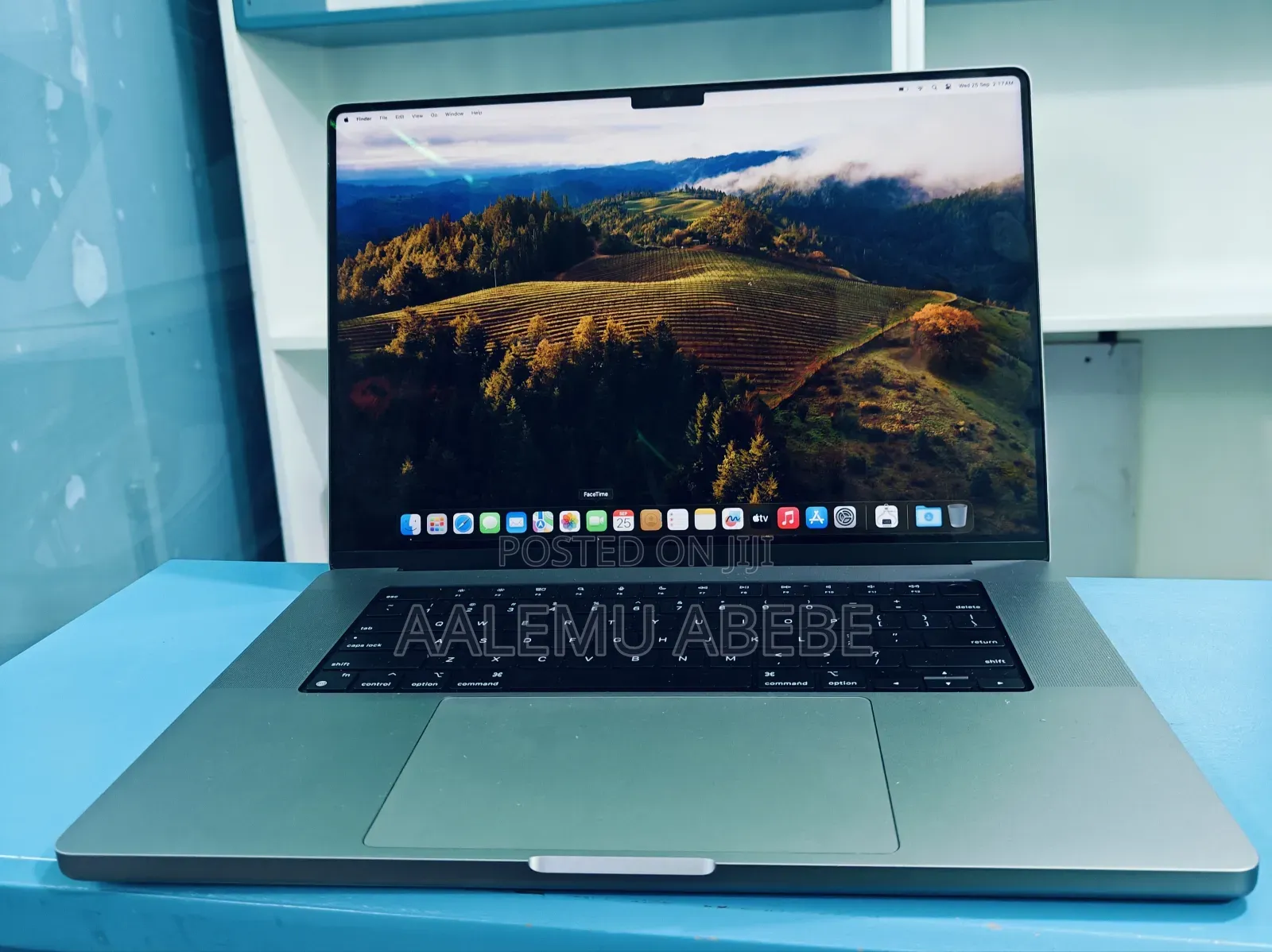 New Laptop Apple MacBook Pro 2021 M1 16GB Apple M1 Pro SSD 1T