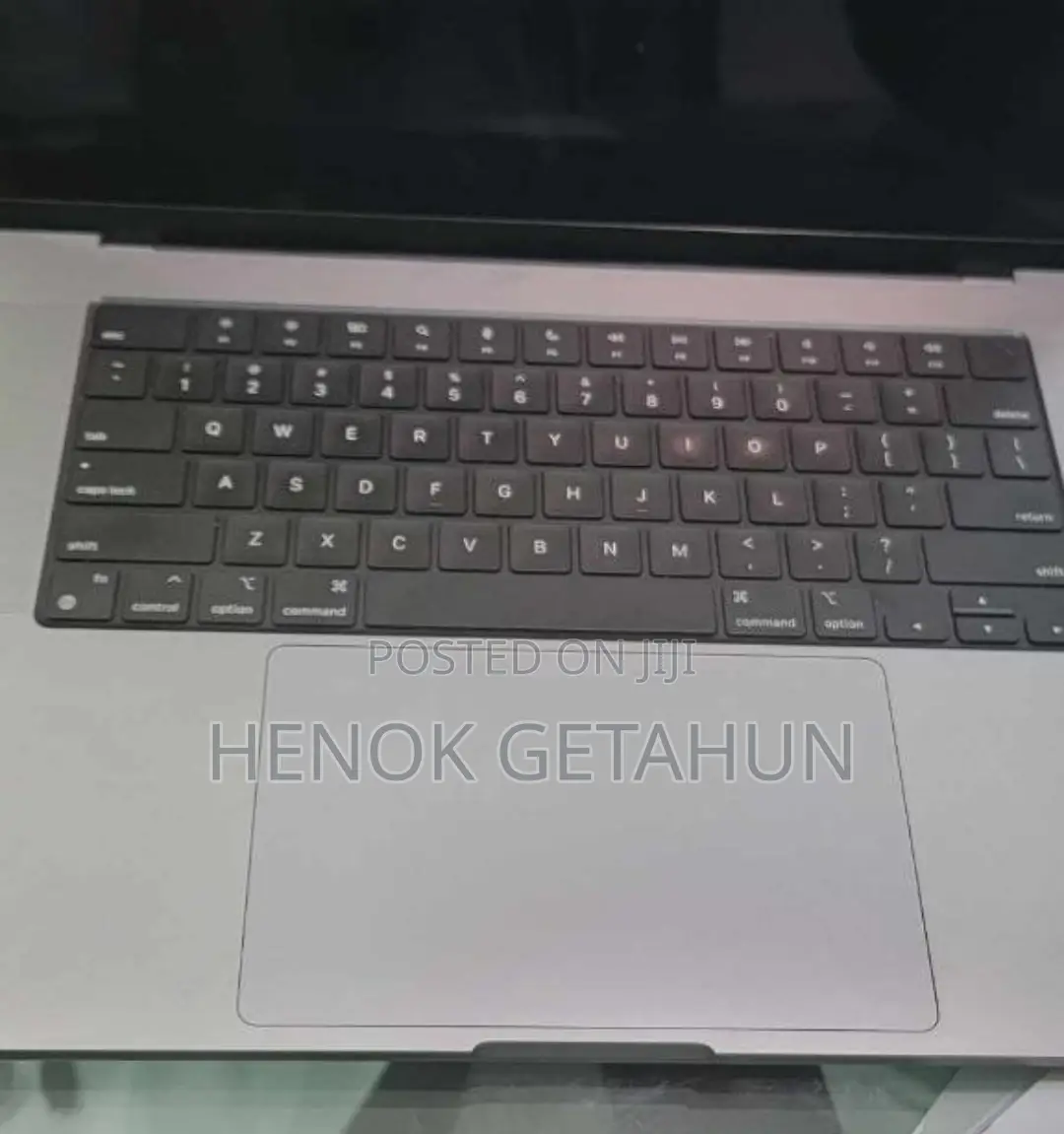 New Laptop Apple MacBook Pro M1 8GB Apple M1 SSD 256GB