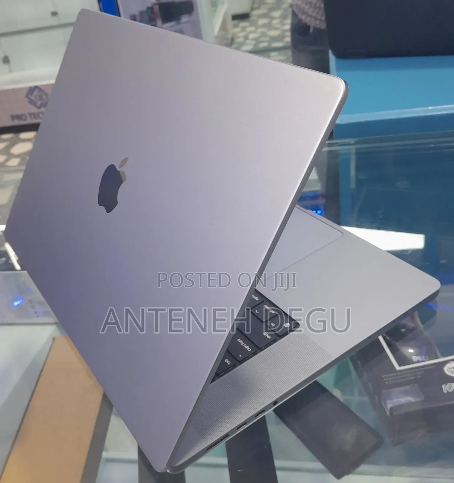 New Laptop Apple MacBook Pro 2021 M1 16GB Apple M1 Pro SSD 1T