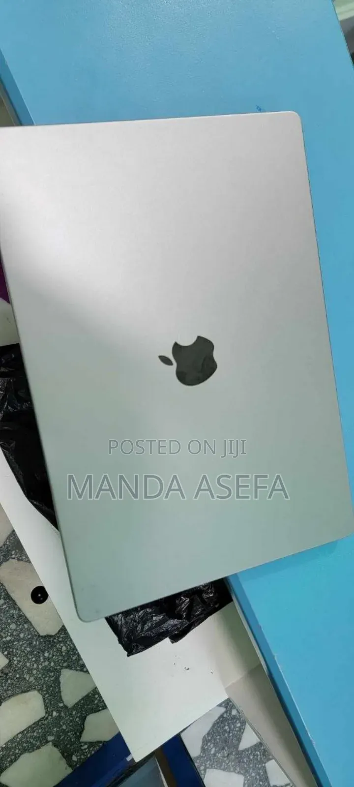 New Laptop Apple MacBook Pro M1 16GB Apple M1 SSD 1T