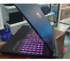 New Laptop Acer Predator Helios 300 32GB Intel Core I9 SSD 1T