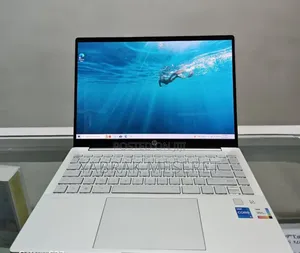 New Laptop HP 16GB Intel Core I5 SSD 512GB