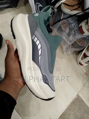 Photo - Skecher High Quality Snaeker for You