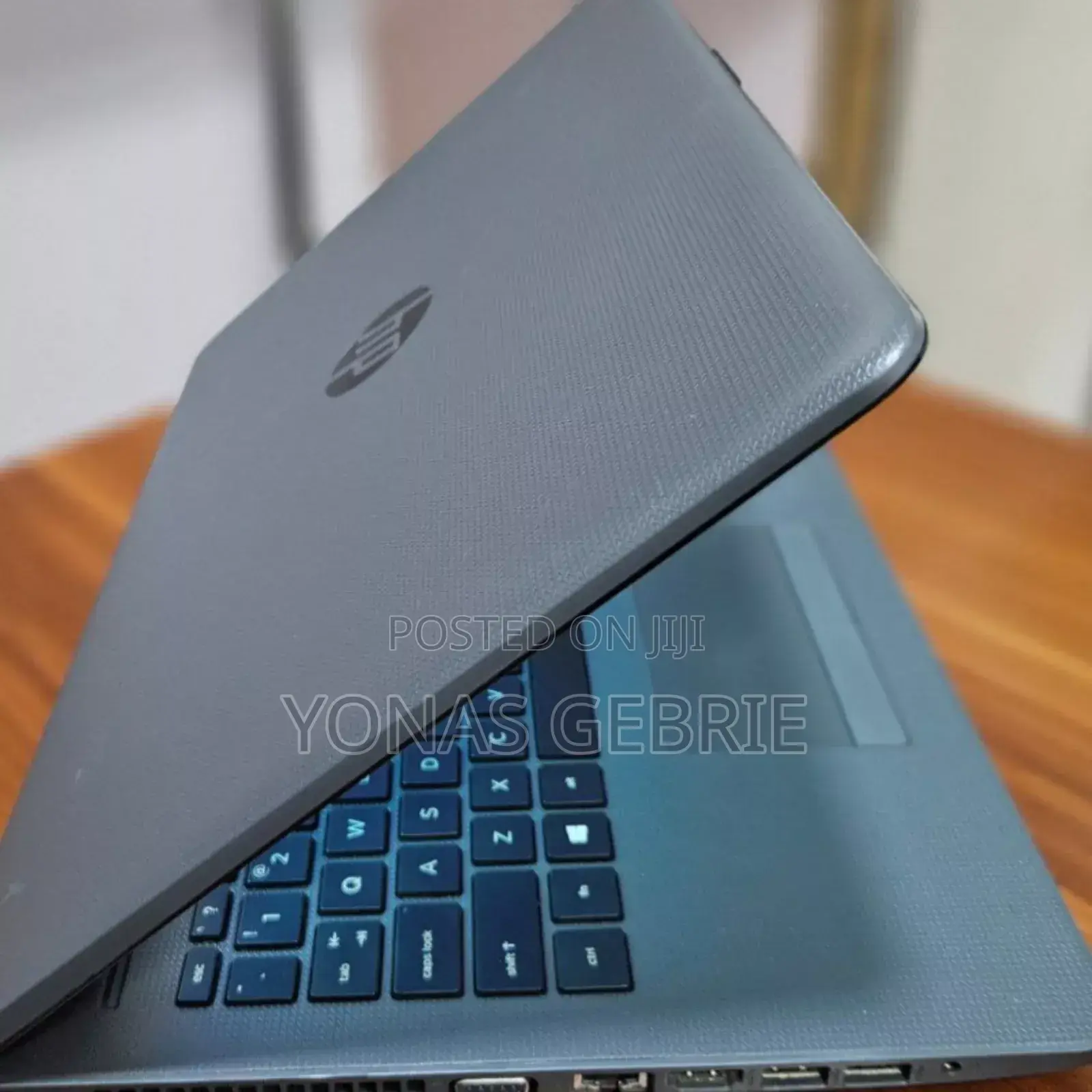 New Laptop HP Stream Notebook 8GB Intel Core I7 SSD 1T