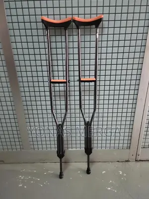 Photo - Crutches፹፯፯crutches፲፲፲፲crutches፮፮፮crutches፲cranch፹፯፯crunch