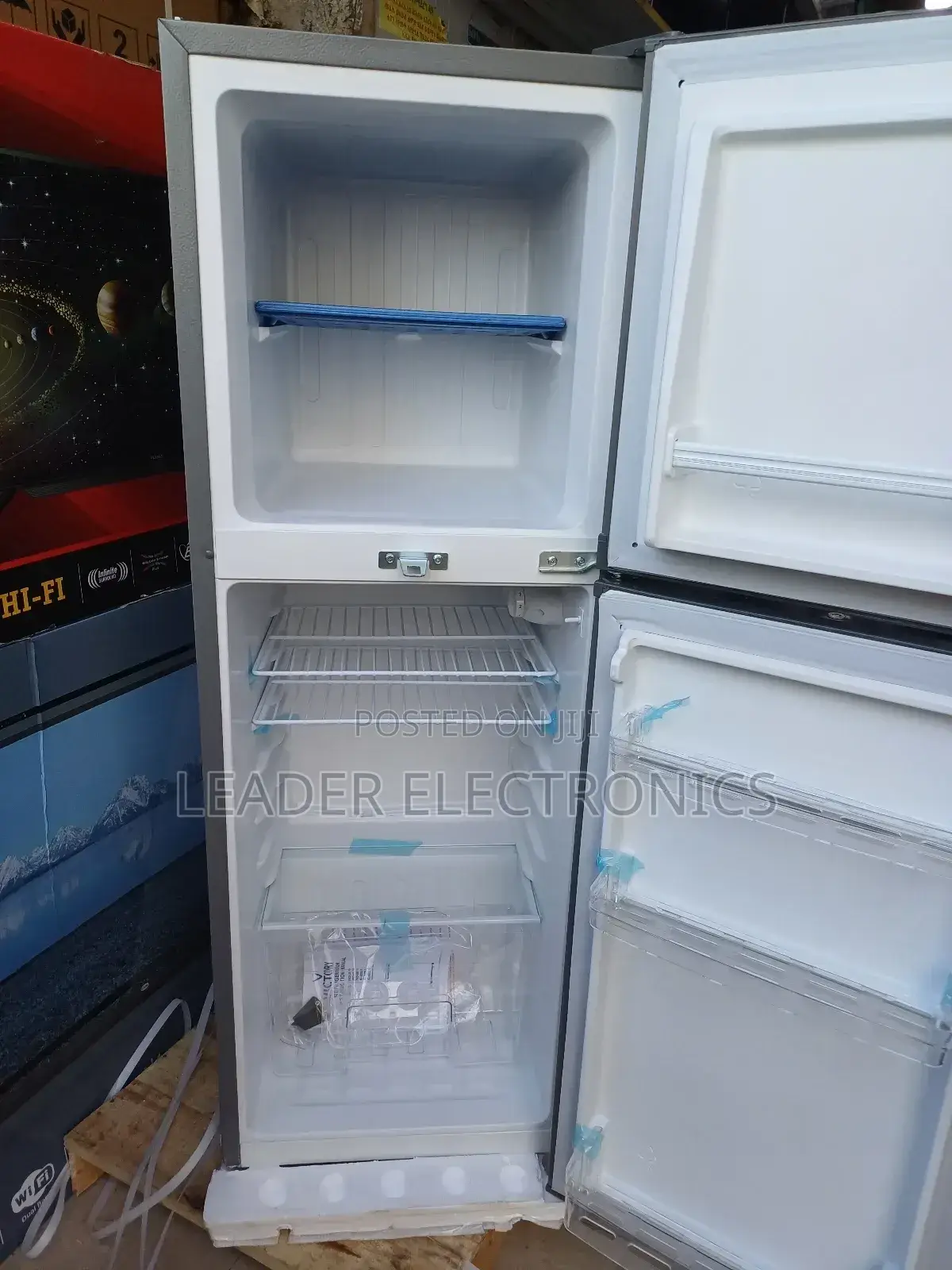 Victory Refrigerator 250